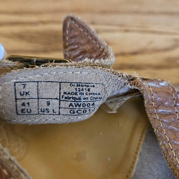 Dr. Martens Doc Sandals Womens 9.5 Brown Leather Chunky VTG 90s Platform Buckles - Picture 7 of 11